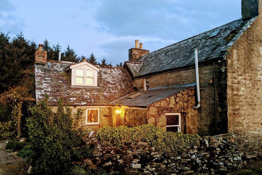 Cosy, Coastal Retreat With A Large Garden Villa Monreith Eksteriør bilde