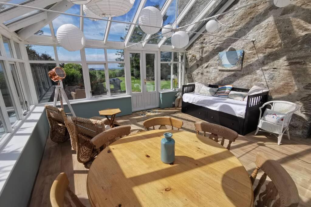 Cosy, Coastal Retreat With A Large Garden Villa Monreith Eksteriør bilde