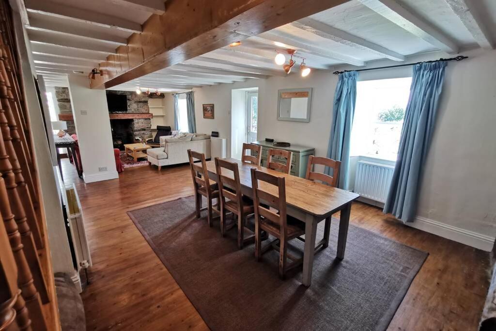 Cosy, Coastal Retreat With A Large Garden Villa Monreith Eksteriør bilde